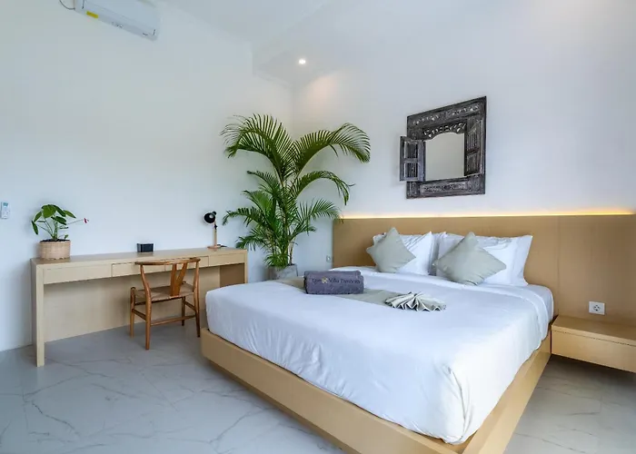 The R Villa Tambora