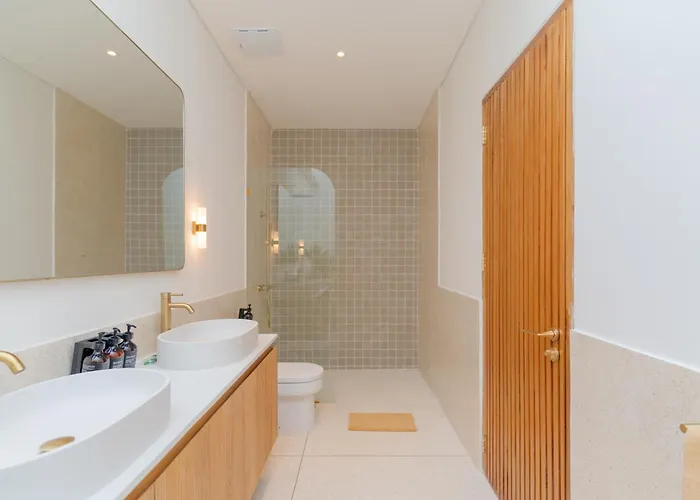 Amici - 3Br Pool Villa, Walk To Cafes - Pererenan