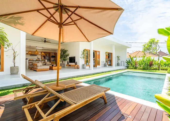 The R Villa Tambora